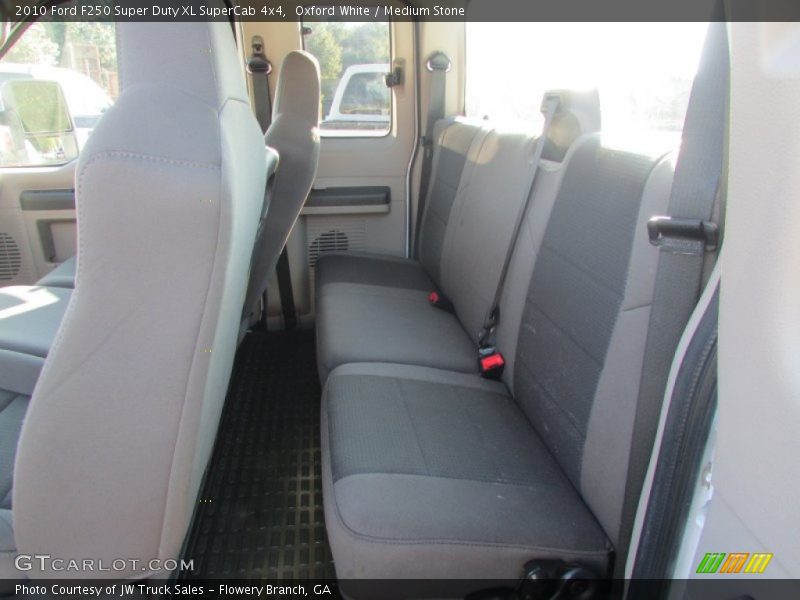 Oxford White / Medium Stone 2010 Ford F250 Super Duty XL SuperCab 4x4