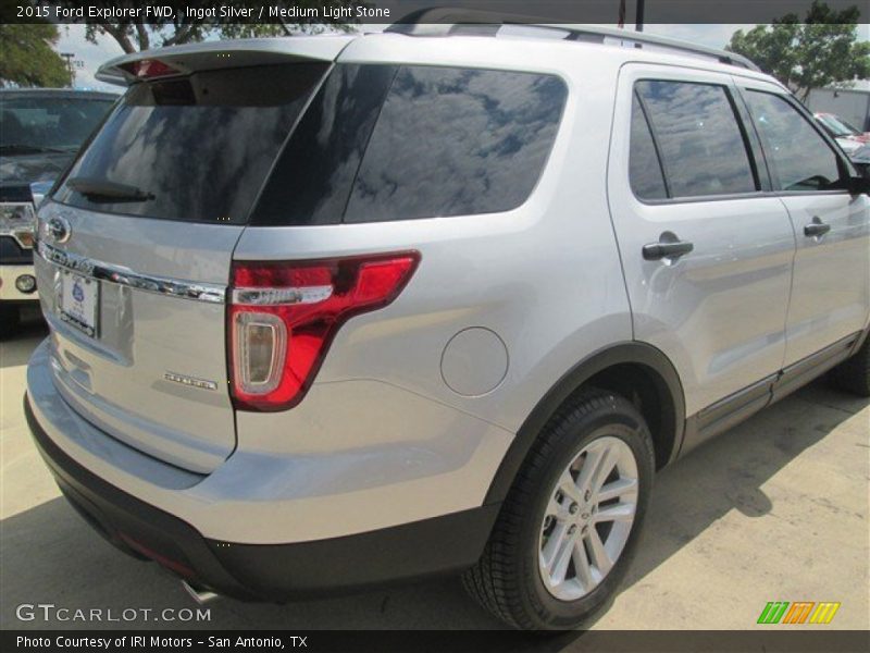 Ingot Silver / Medium Light Stone 2015 Ford Explorer FWD