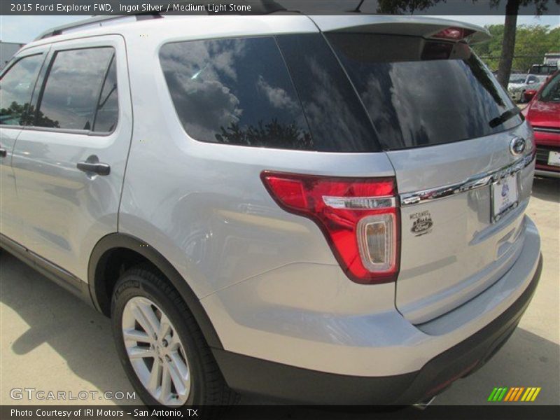 Ingot Silver / Medium Light Stone 2015 Ford Explorer FWD
