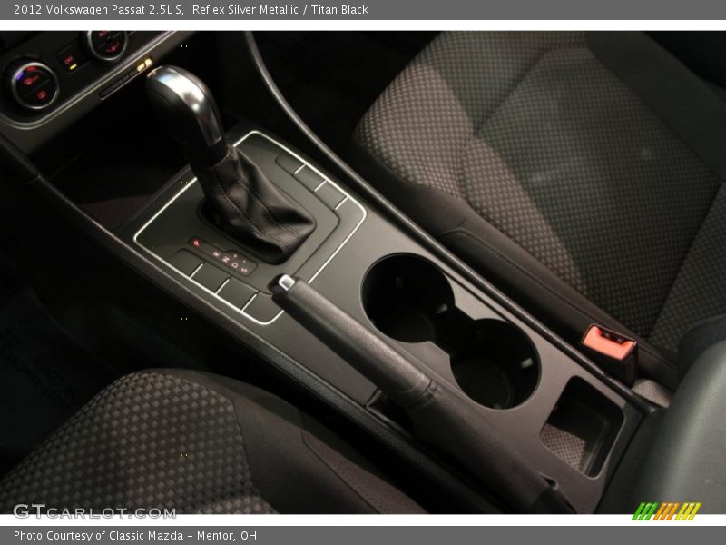 Reflex Silver Metallic / Titan Black 2012 Volkswagen Passat 2.5L S
