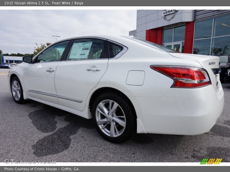 Pearl White / Beige 2015 Nissan Altima 2.5 SL