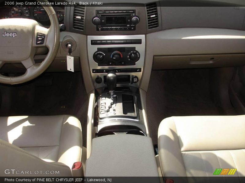 Black / Khaki 2006 Jeep Grand Cherokee Laredo 4x4
