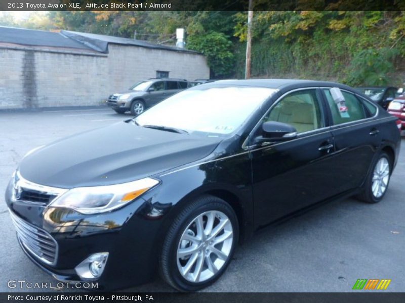Attitude Black Pearl / Almond 2013 Toyota Avalon XLE