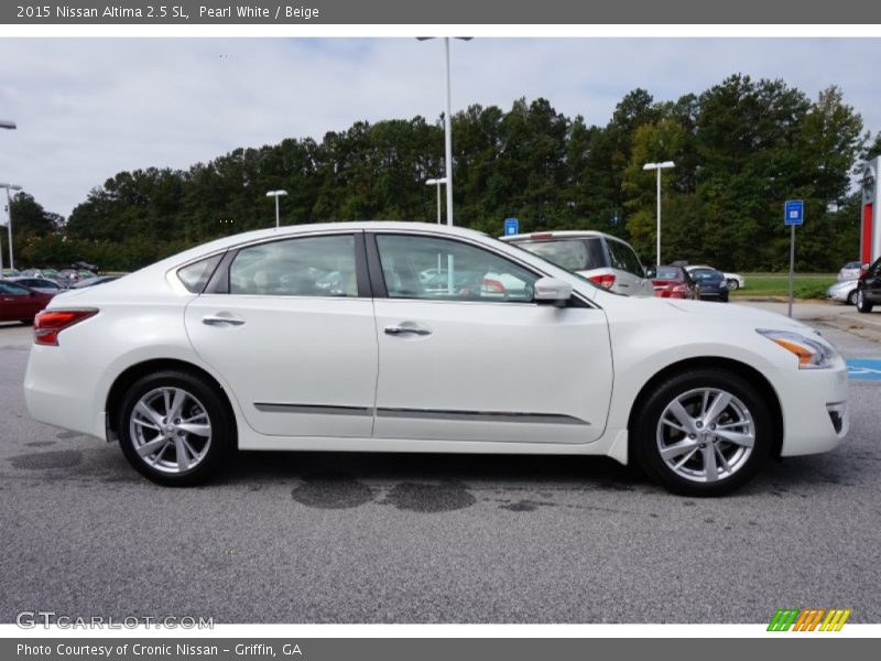 Pearl White / Beige 2015 Nissan Altima 2.5 SL