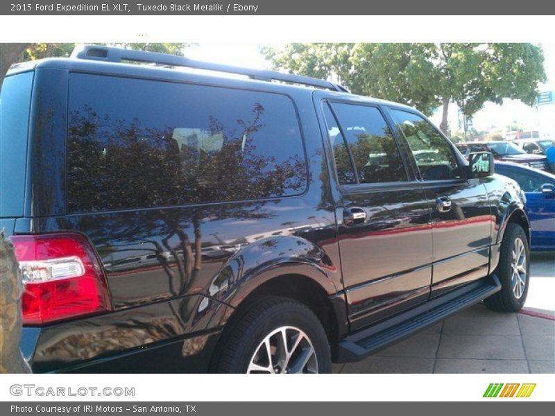 Tuxedo Black Metallic / Ebony 2015 Ford Expedition EL XLT