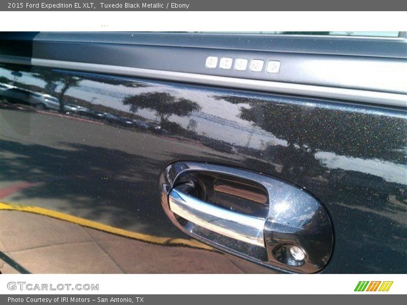 Tuxedo Black Metallic / Ebony 2015 Ford Expedition EL XLT