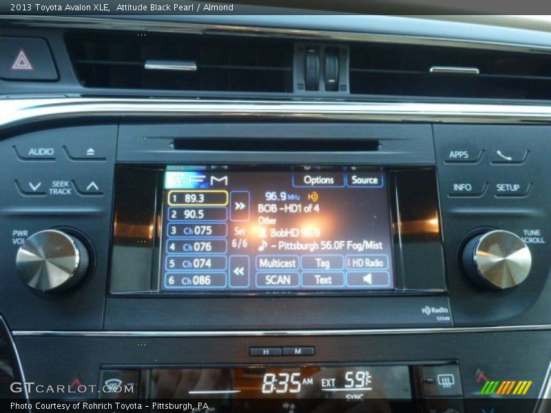 Attitude Black Pearl / Almond 2013 Toyota Avalon XLE