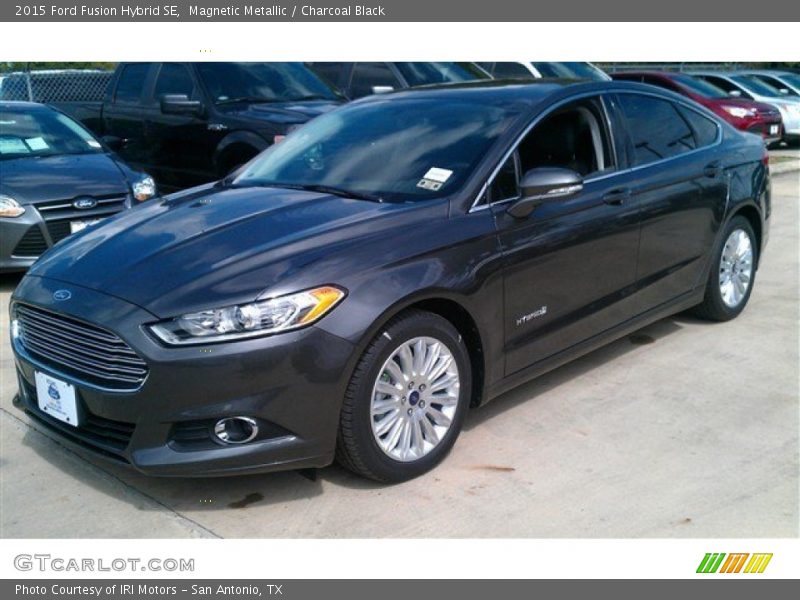 Magnetic Metallic / Charcoal Black 2015 Ford Fusion Hybrid SE