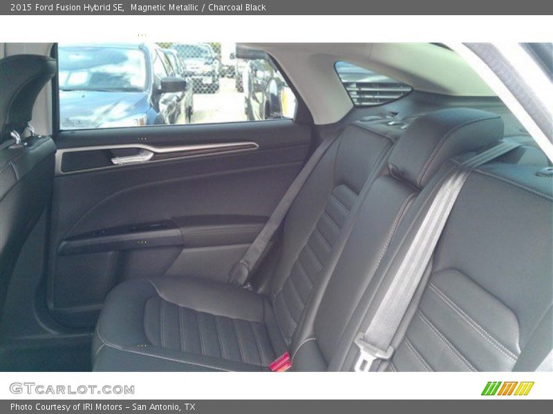 Magnetic Metallic / Charcoal Black 2015 Ford Fusion Hybrid SE