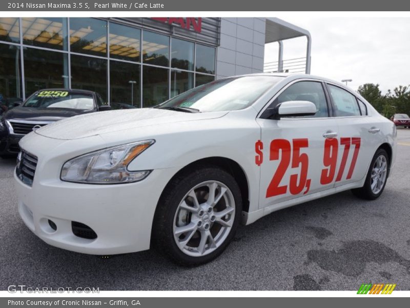 Pearl White / Cafe Latte 2014 Nissan Maxima 3.5 S