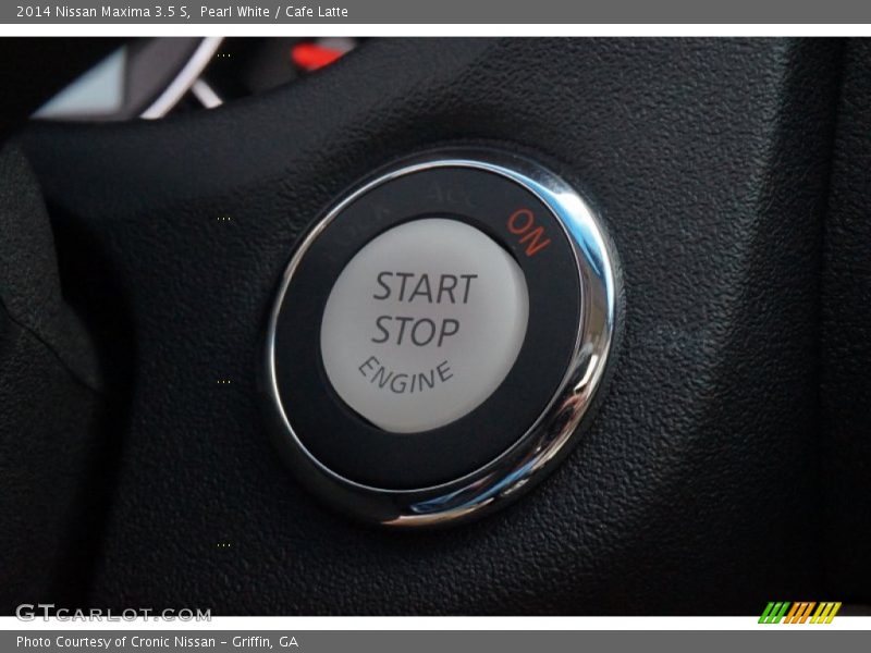 Pearl White / Cafe Latte 2014 Nissan Maxima 3.5 S