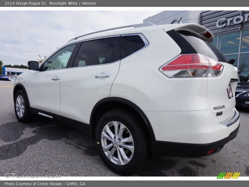 Moonlight White / Almond 2014 Nissan Rogue SV