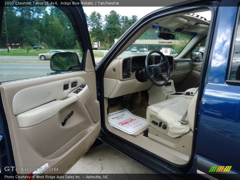 Indigo Blue Metallic / Tan/Neutral 2002 Chevrolet Tahoe LT 4x4