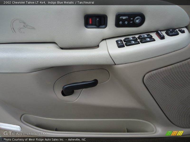 Indigo Blue Metallic / Tan/Neutral 2002 Chevrolet Tahoe LT 4x4