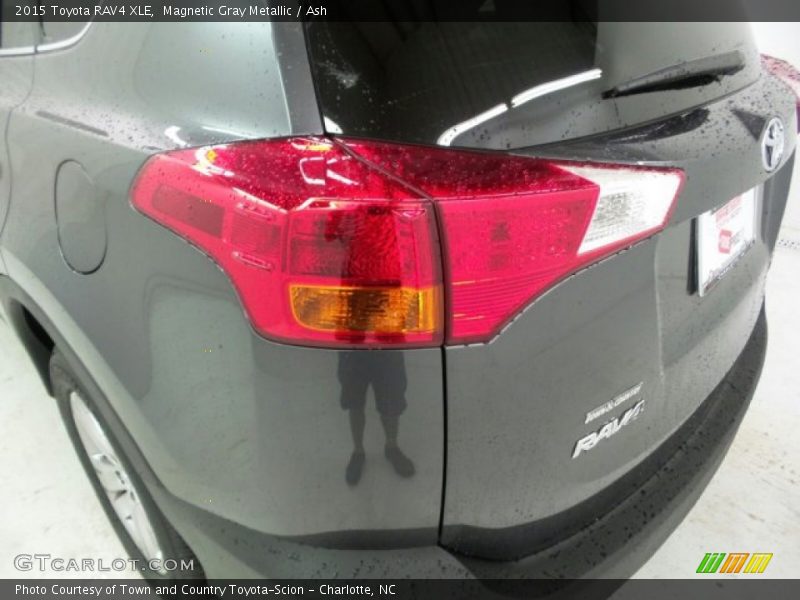 Magnetic Gray Metallic / Ash 2015 Toyota RAV4 XLE
