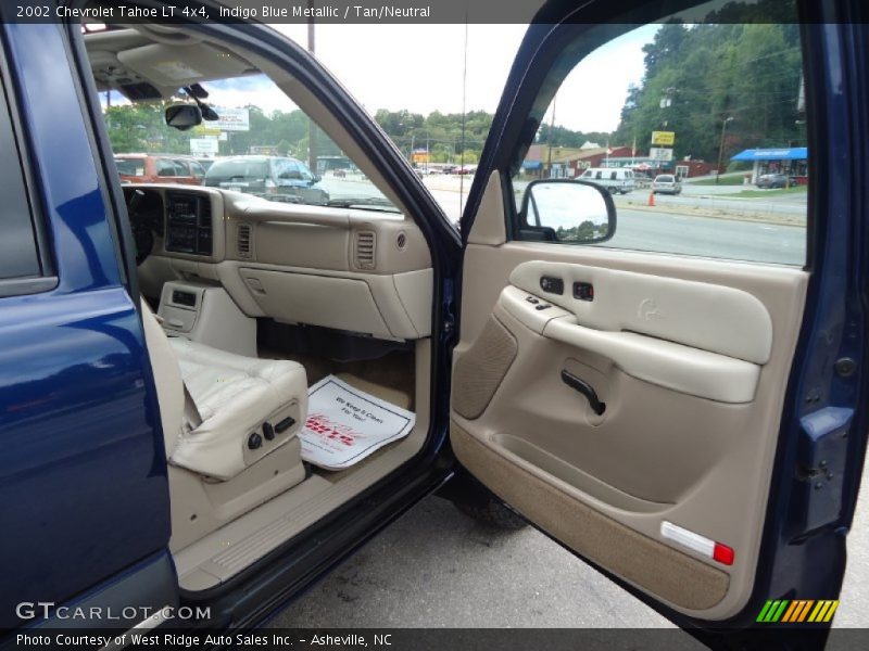 Indigo Blue Metallic / Tan/Neutral 2002 Chevrolet Tahoe LT 4x4