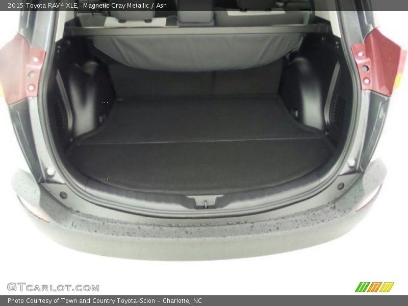Magnetic Gray Metallic / Ash 2015 Toyota RAV4 XLE