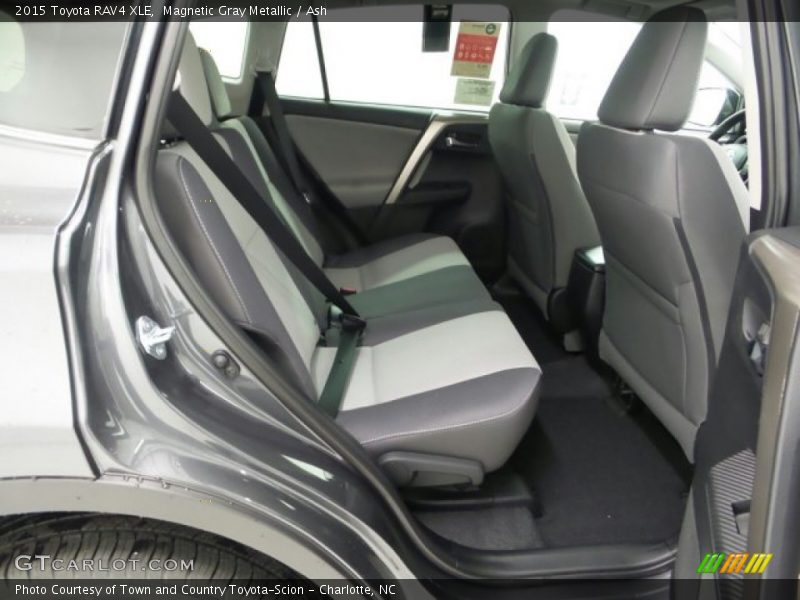 Magnetic Gray Metallic / Ash 2015 Toyota RAV4 XLE