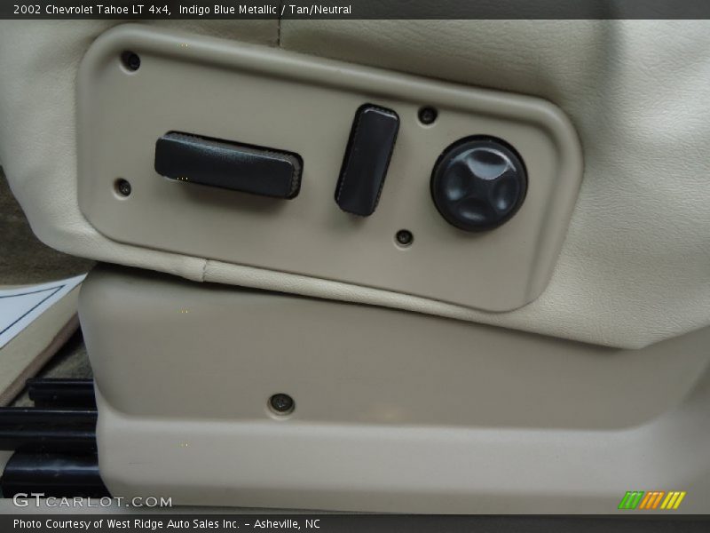Indigo Blue Metallic / Tan/Neutral 2002 Chevrolet Tahoe LT 4x4