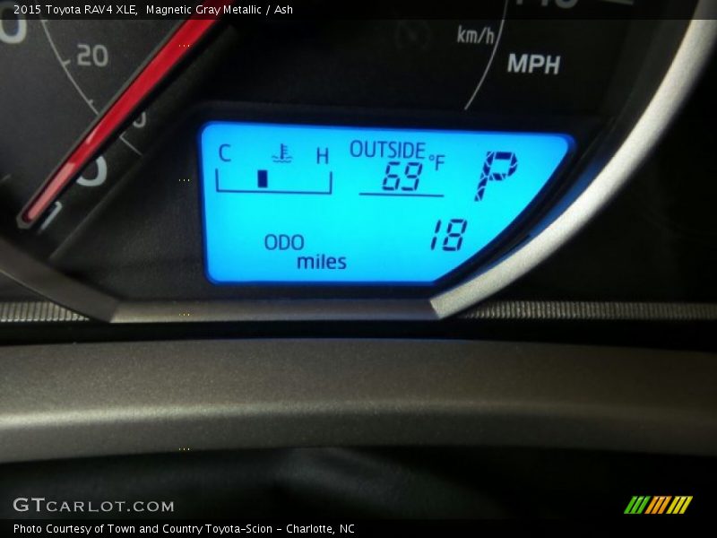 Magnetic Gray Metallic / Ash 2015 Toyota RAV4 XLE