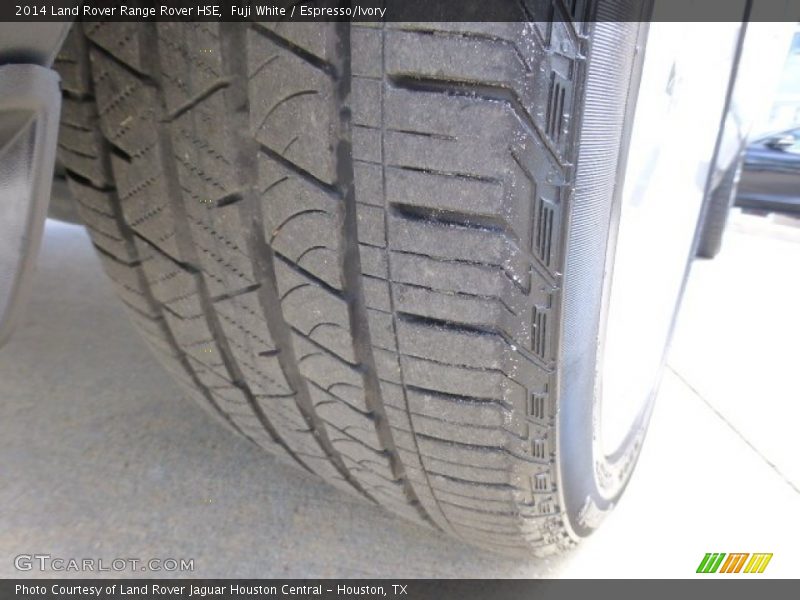 Fuji White / Espresso/Ivory 2014 Land Rover Range Rover HSE