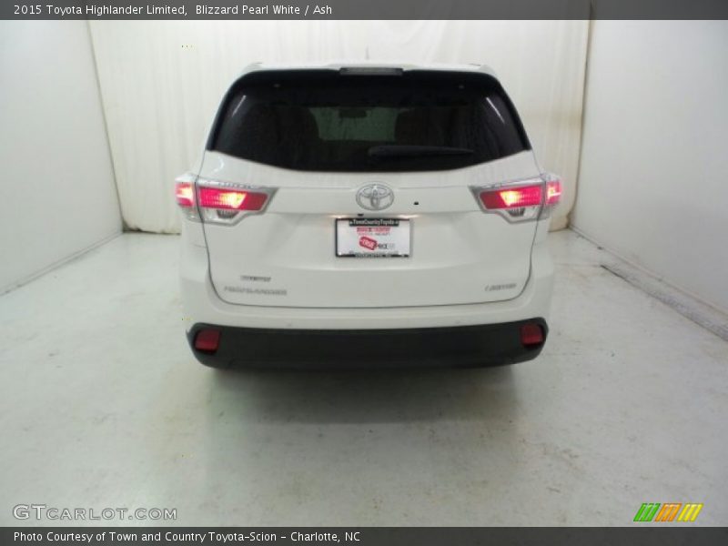 Blizzard Pearl White / Ash 2015 Toyota Highlander Limited