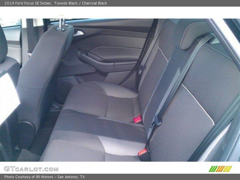 Tuxedo Black / Charcoal Black 2014 Ford Focus SE Sedan