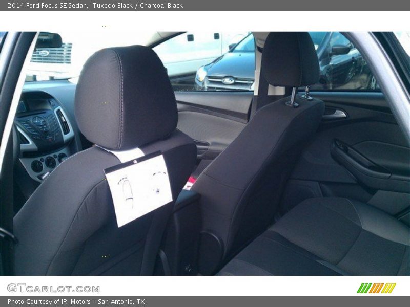 Tuxedo Black / Charcoal Black 2014 Ford Focus SE Sedan