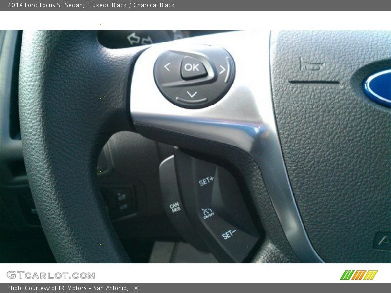 Tuxedo Black / Charcoal Black 2014 Ford Focus SE Sedan