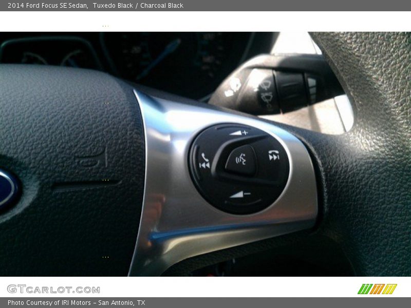 Tuxedo Black / Charcoal Black 2014 Ford Focus SE Sedan