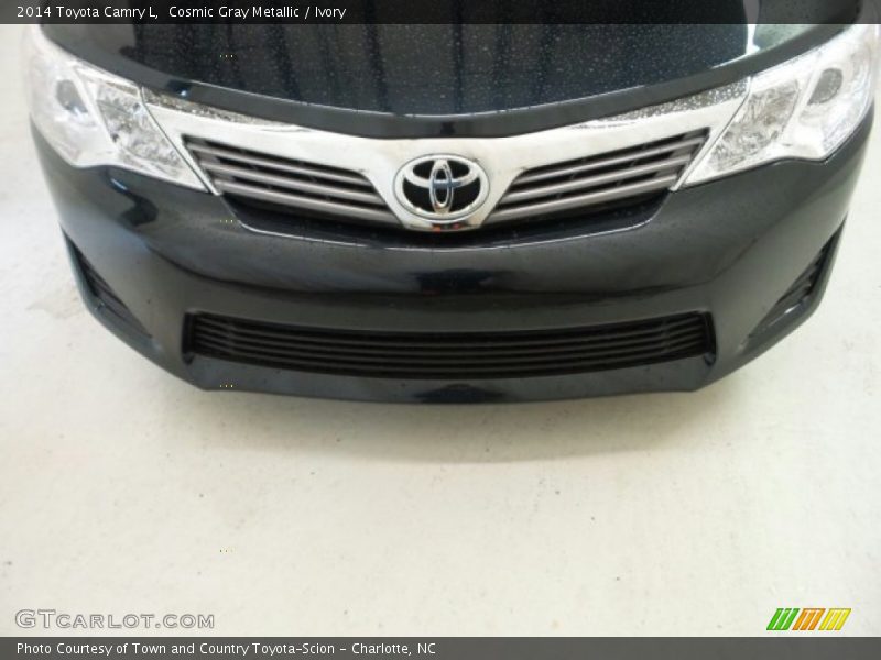 Cosmic Gray Metallic / Ivory 2014 Toyota Camry L