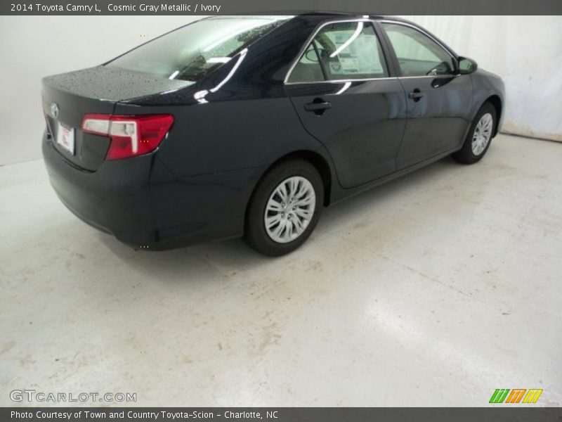 Cosmic Gray Metallic / Ivory 2014 Toyota Camry L