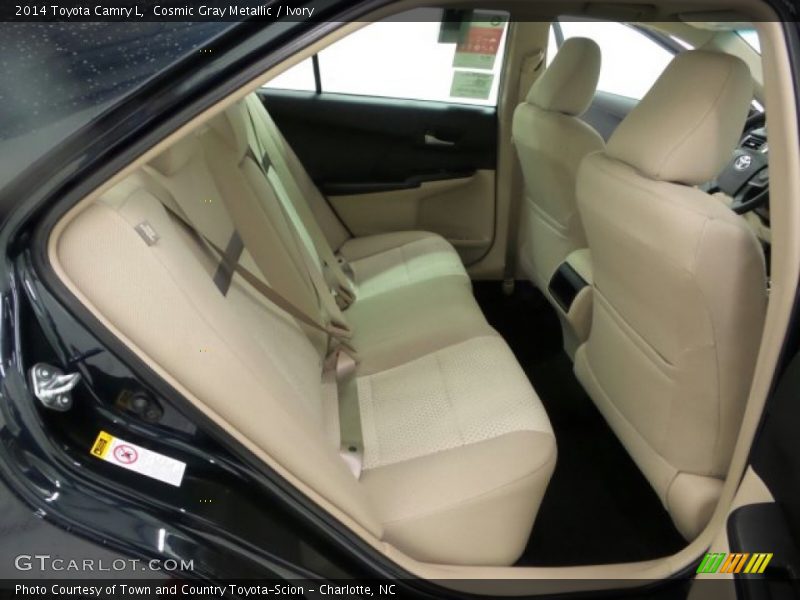 Cosmic Gray Metallic / Ivory 2014 Toyota Camry L