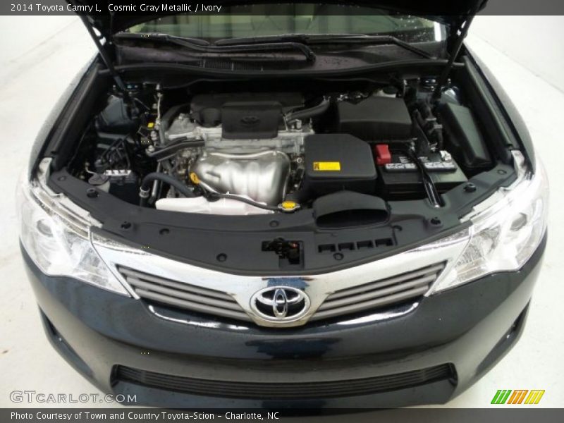 Cosmic Gray Metallic / Ivory 2014 Toyota Camry L