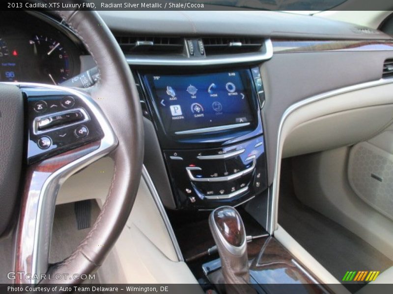 Radiant Silver Metallic / Shale/Cocoa 2013 Cadillac XTS Luxury FWD