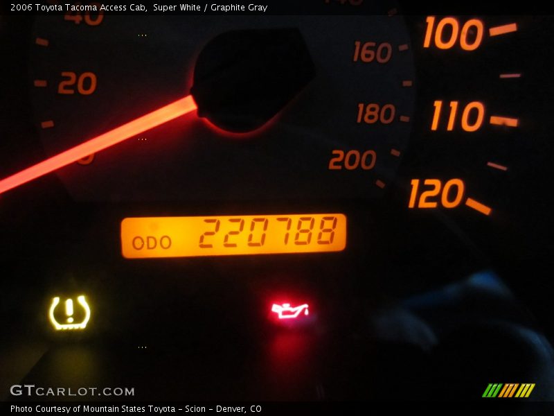 Super White / Graphite Gray 2006 Toyota Tacoma Access Cab
