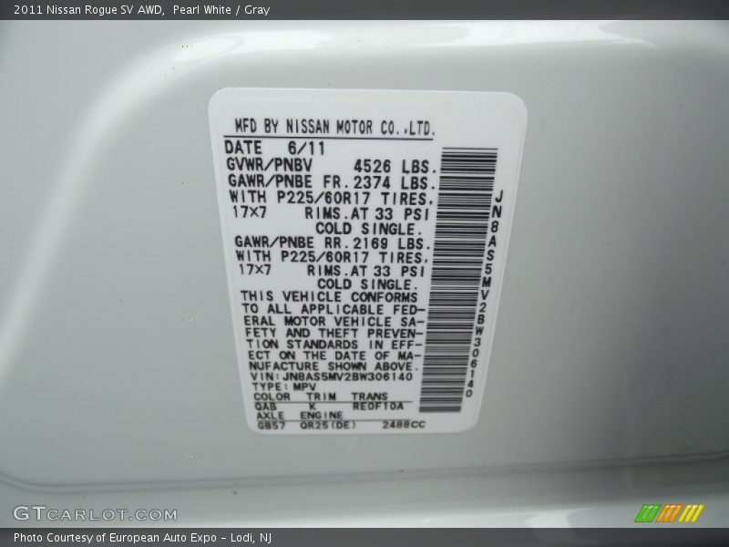 Pearl White / Gray 2011 Nissan Rogue SV AWD