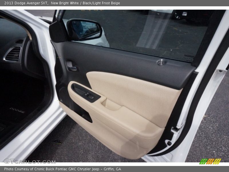 New Bright White / Black/Light Frost Beige 2013 Dodge Avenger SXT