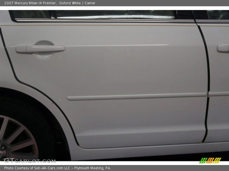 Oxford White / Camel 2007 Mercury Milan I4 Premier