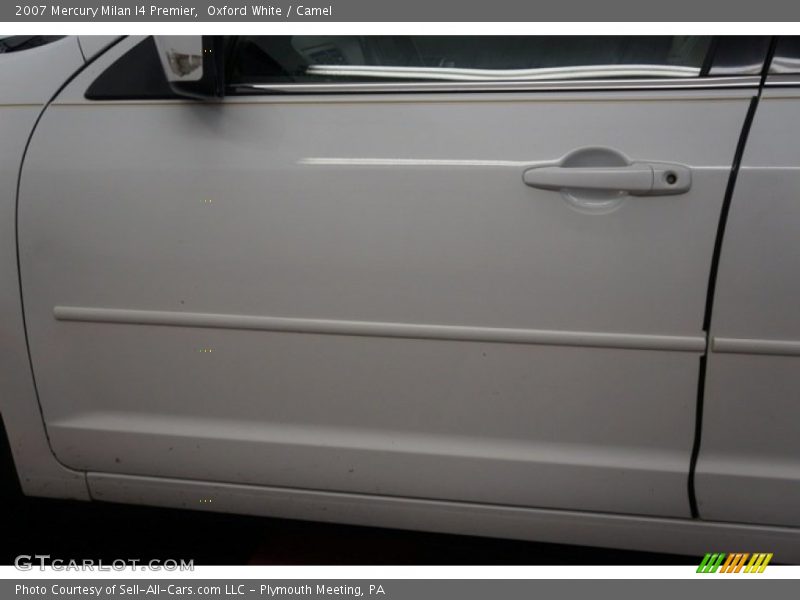 Oxford White / Camel 2007 Mercury Milan I4 Premier