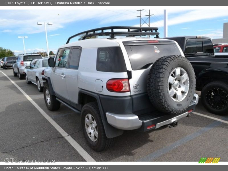 Titanium Metallic / Dark Charcoal 2007 Toyota FJ Cruiser 4WD