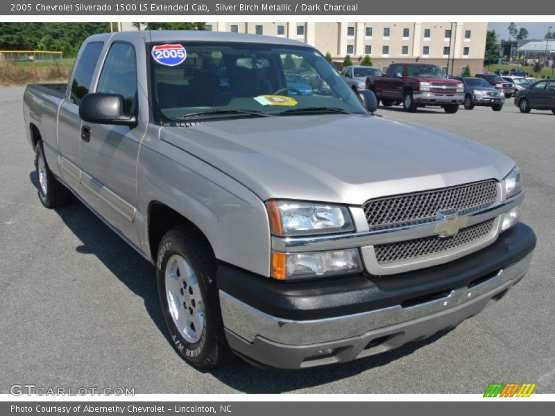 Silver Birch Metallic / Dark Charcoal 2005 Chevrolet Silverado 1500 LS Extended Cab