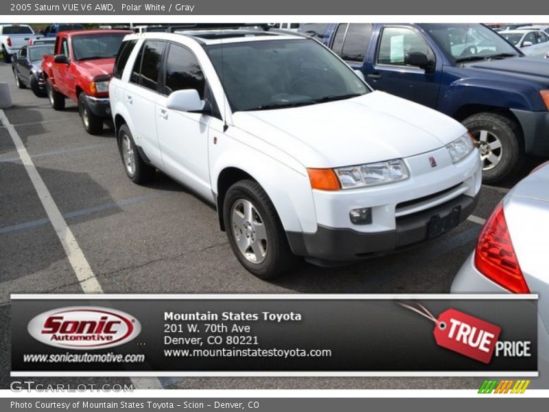 Polar White / Gray 2005 Saturn VUE V6 AWD