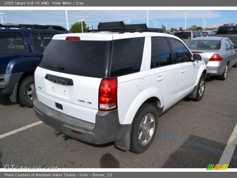 Polar White / Gray 2005 Saturn VUE V6 AWD