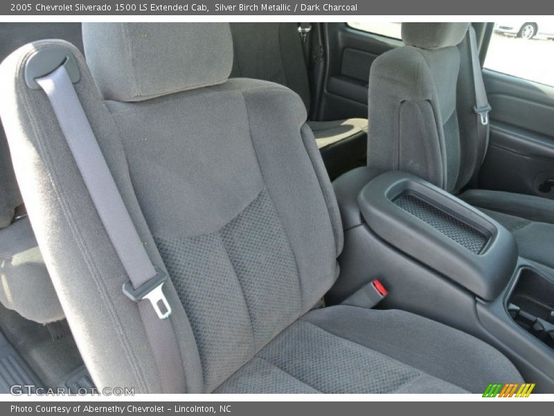Silver Birch Metallic / Dark Charcoal 2005 Chevrolet Silverado 1500 LS Extended Cab