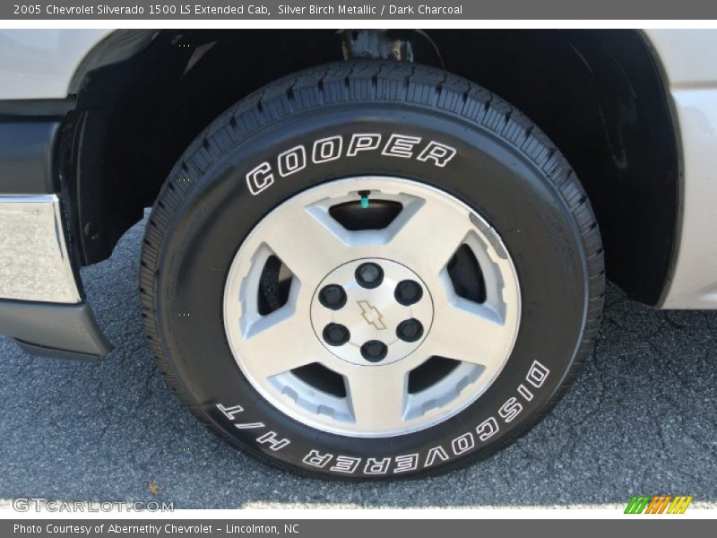 Silver Birch Metallic / Dark Charcoal 2005 Chevrolet Silverado 1500 LS Extended Cab