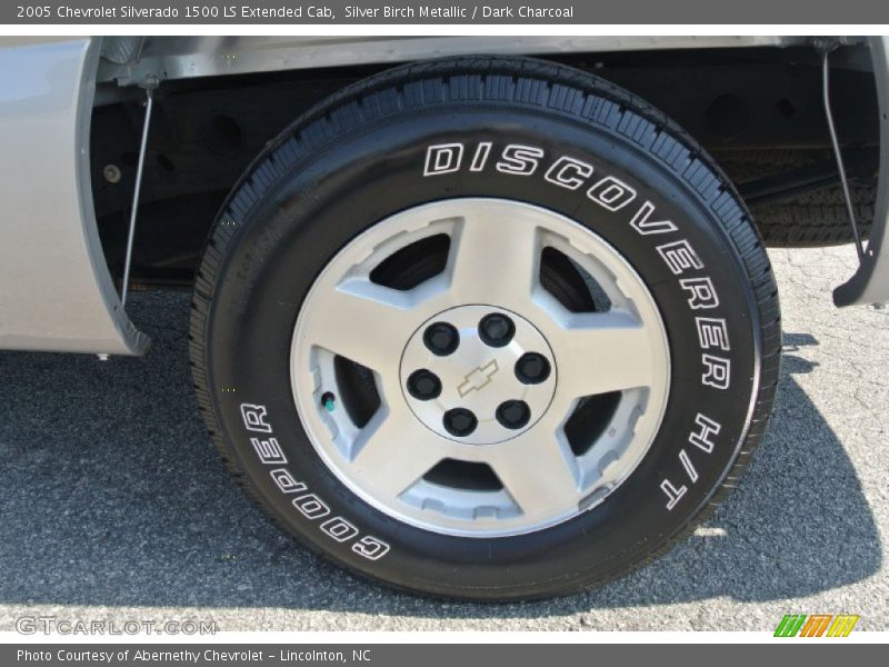 Silver Birch Metallic / Dark Charcoal 2005 Chevrolet Silverado 1500 LS Extended Cab