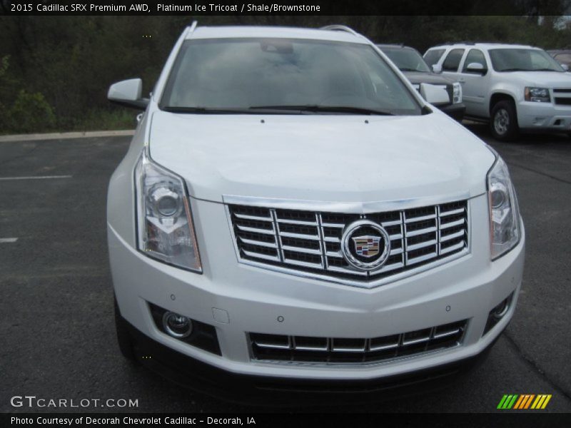 Platinum Ice Tricoat / Shale/Brownstone 2015 Cadillac SRX Premium AWD