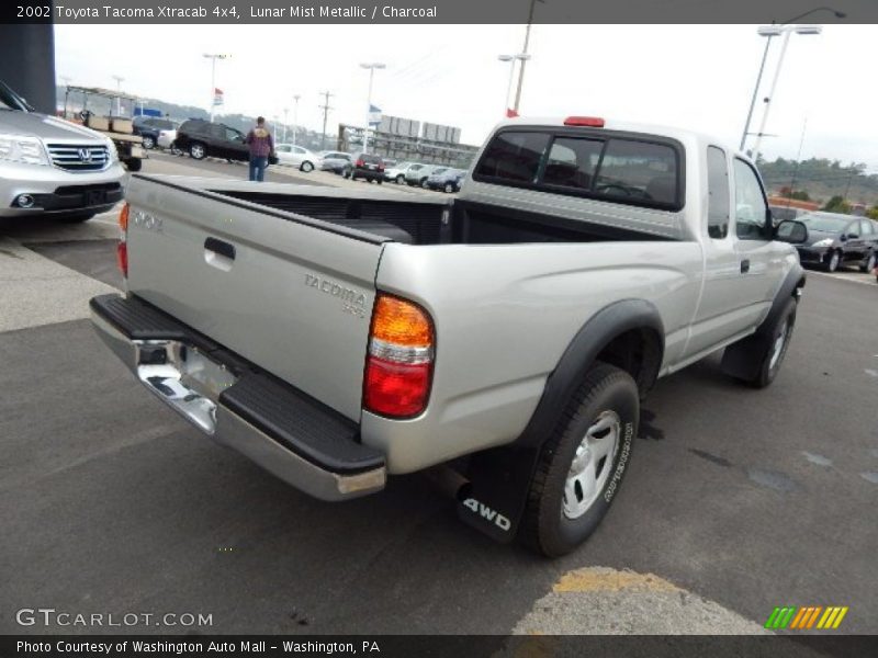 Lunar Mist Metallic / Charcoal 2002 Toyota Tacoma Xtracab 4x4