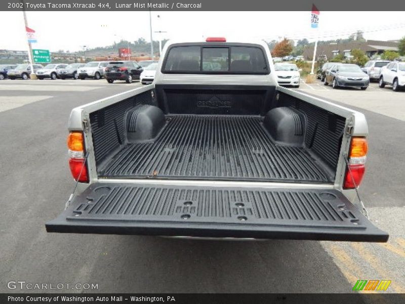 Lunar Mist Metallic / Charcoal 2002 Toyota Tacoma Xtracab 4x4